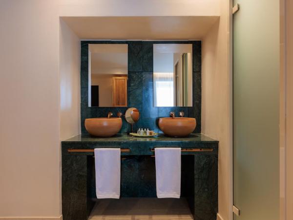 Asty Mykonos Hotel & Spa - World of One Hotel Group : photo 9 de la chambre maisonnette asty avec piscine privée