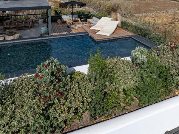 Asty Mykonos Hotel & Spa - World of One Hotel Group : photo 6 de la chambre suite principale avec piscine privée - vue sur mer