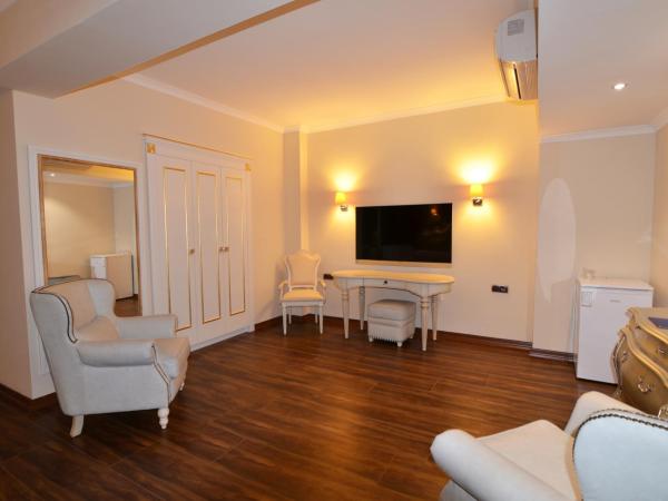 Azka Hotel : photo 2 de la chambre suite affaires