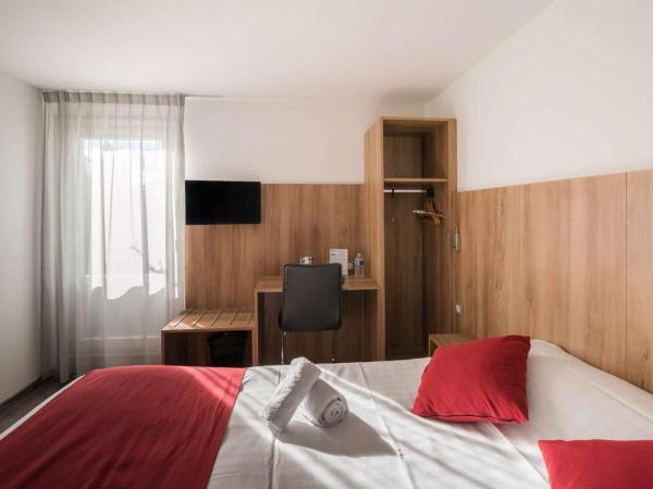 Brit Hotel Plaisance A9/A61 : photo 6 de la chambre chambre double