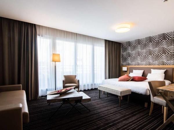 Le Lodge Brit Hotel Strasbourg Zenith : photo 2 de la chambre suite