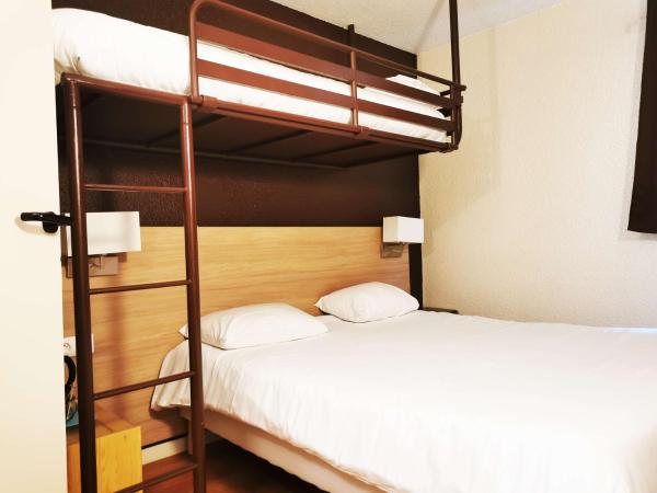 Brit Hotel Essentiel Tours Nord : photo 4 de la chambre chambre triple