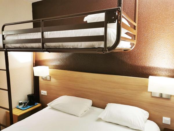 Brit Hotel Essentiel Tours Nord : photo 5 de la chambre chambre triple