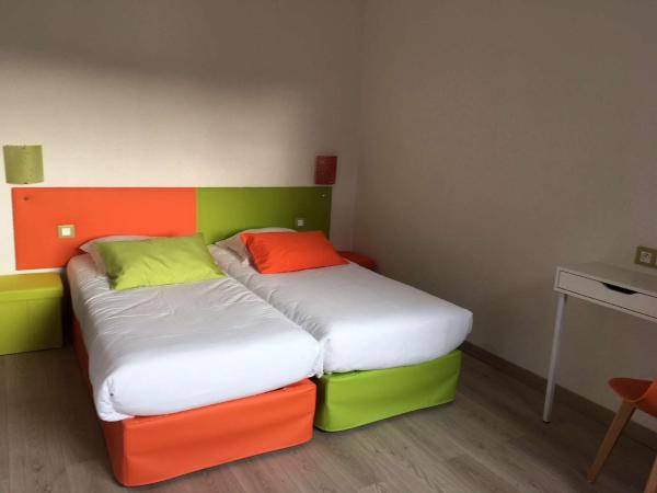 Brit Hotel Salon de Provence : photo 2 de la chambre chambre lits jumeaux supérieure