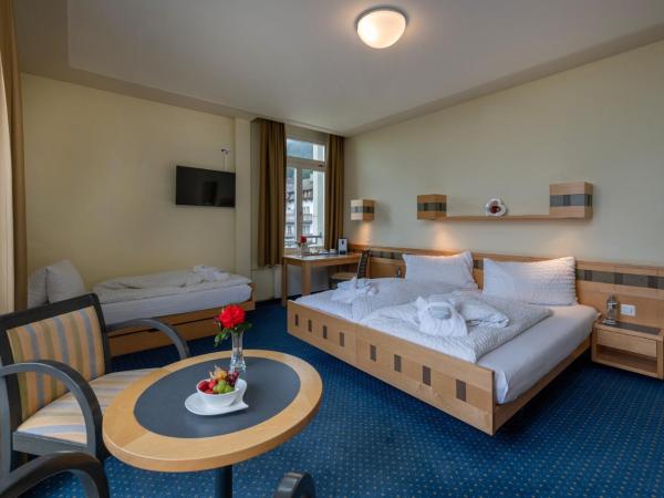 Arenas Resort Victoria-Lauberhorn : photo 2 de la chambre chambre double deluxe avec balcon