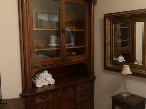 Queen Bed with Shared Bathroom in Lakeview - 2B : photo 5 de la chambre  chambre double