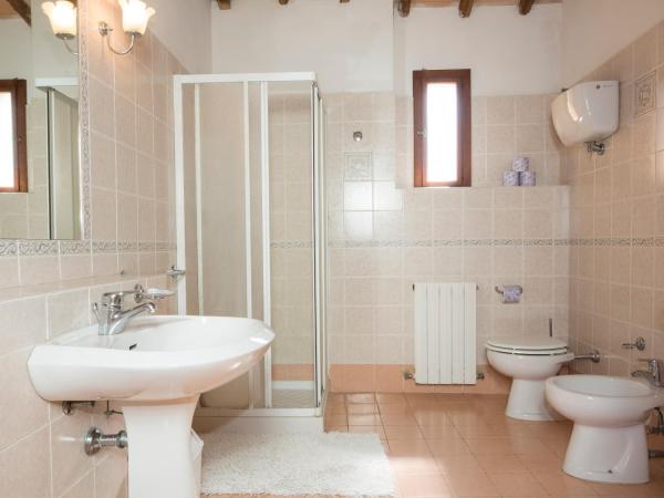 Agriturismo Borgo Villa Certano : photo 4 de la chambre appartement 2 chambres