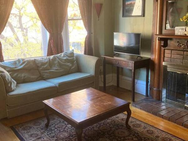 Large Private room with Queen bed - 2A : photo 3 de la chambre  chambre triple