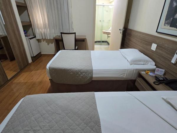 Via Contorno Hotel : photo 9 de la chambre chambre lits jumeaux