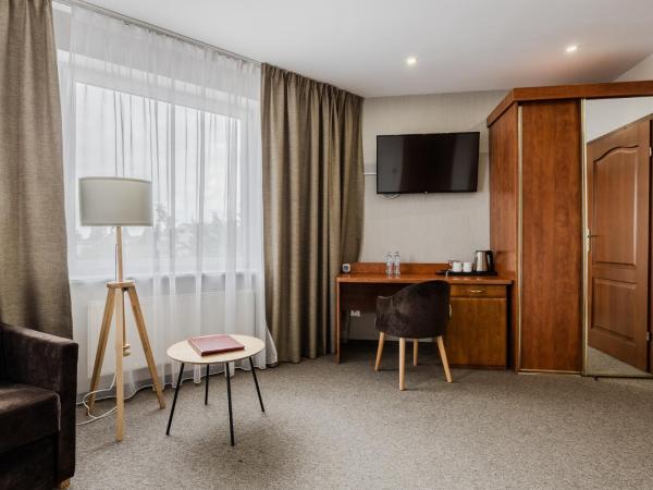 Hotel CARO : photo 10 de la chambre chambre double