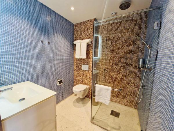 Chassé Hotel Residency : photo 6 de la chambre chambre familiale deluxe