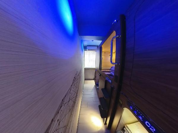 Starway Capsules : photo 4 de la chambre dortoir mixte de 4 lits