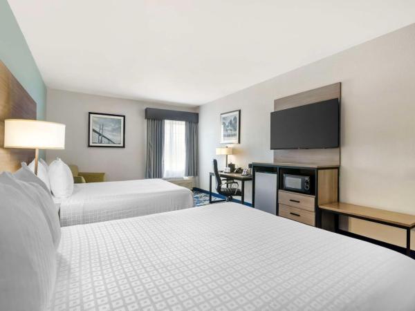 Best Western Plus Savannah Airport Inn and Suites : photo 2 de la chambre suite avec 2 lits queen-size et douche à l'italienne - personnes à mobilité réduite - non-fumeurs