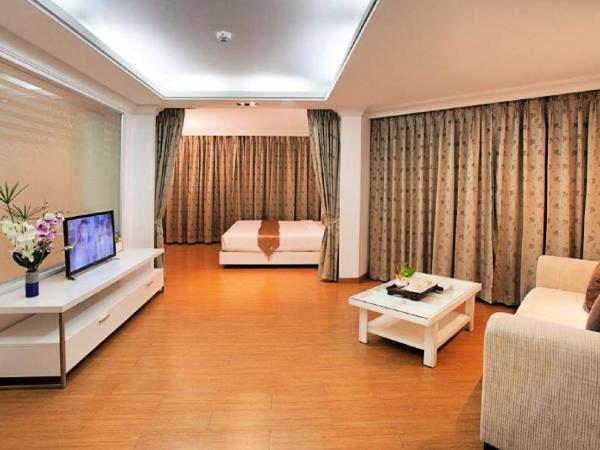 Summit Pavilion Hotel : photo 3 de la chambre suite de luxe