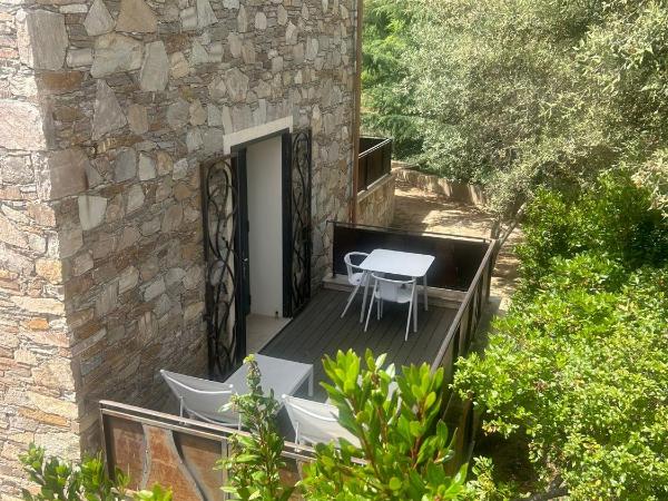 kyrn flor : photo 1 de la chambre chambre double avec terrasse