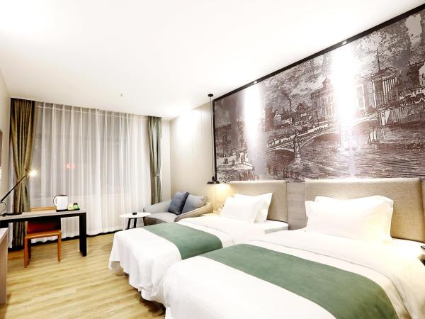 Yimi Hotel Shenzhen Longgang Longdong Metro Station : photo 4 de la chambre chambre lits jumeaux deluxe