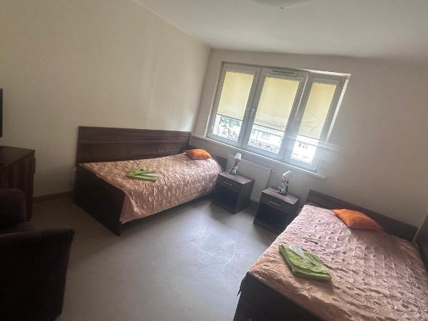 Dom Studencki Zbyszko : photo 3 de la chambre chambre double avec salle de bains privative
