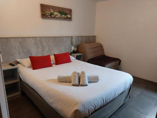 Brit Hotel Bosquet Carcassonne Cité : photo 3 de la chambre chambre double standard