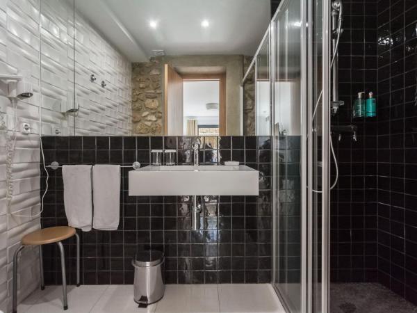 Hotel Nou Romà : photo 10 de la chambre budget standard double room with terraze (2 adultos) - annexe