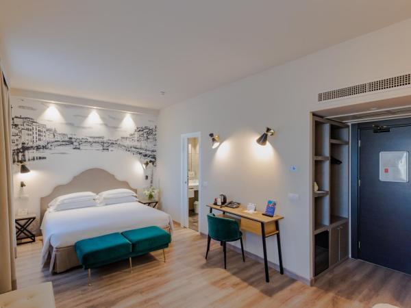 FH55 Grand Hotel Mediterraneo : photo 2 de la chambre suite junior
