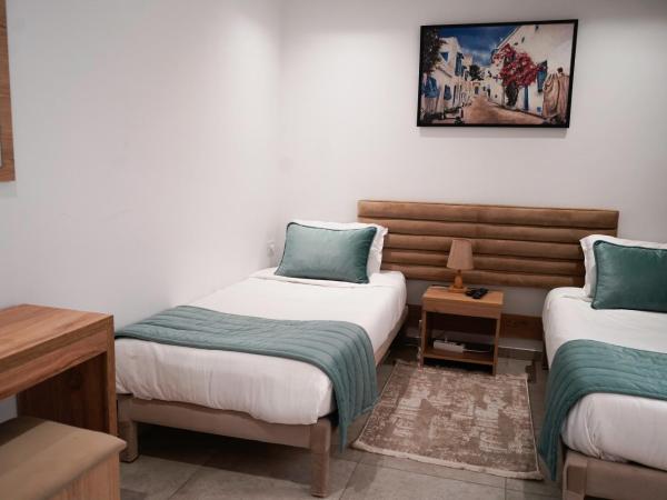 Hôtel Suisse Tunis : photo 2 de la chambre chambre double