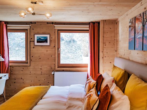 Chalet 4 Saisons - Guesthouse : photo 2 de la chambre chambre double