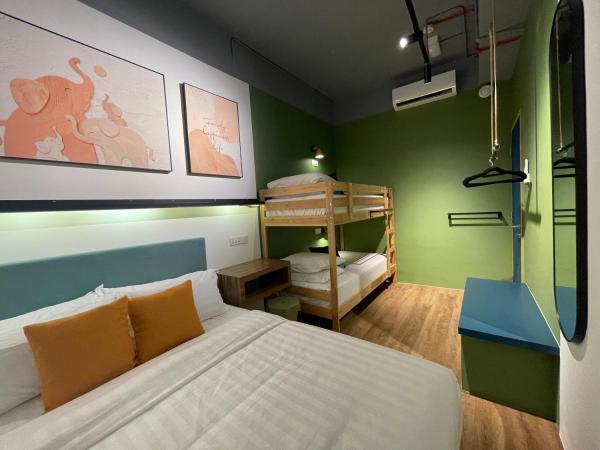Faloe Hostel : photo 3 de la chambre chambre familiale standard