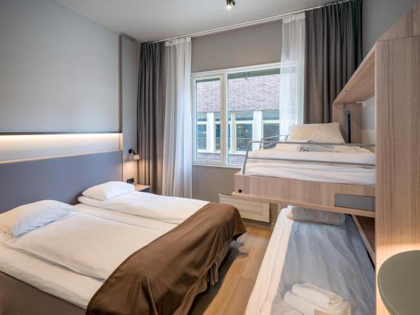 Quality Hotel Saga : photo 1 de la chambre chambre familiale