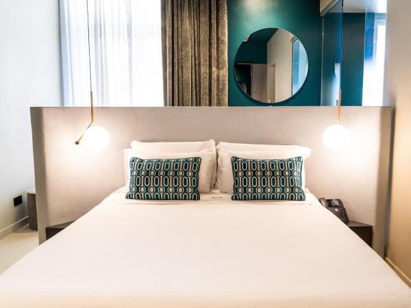 Relais sul Mare Boutique Hotel : photo 2 de la chambre junior suite with side sea view, jacuzzi and balcony