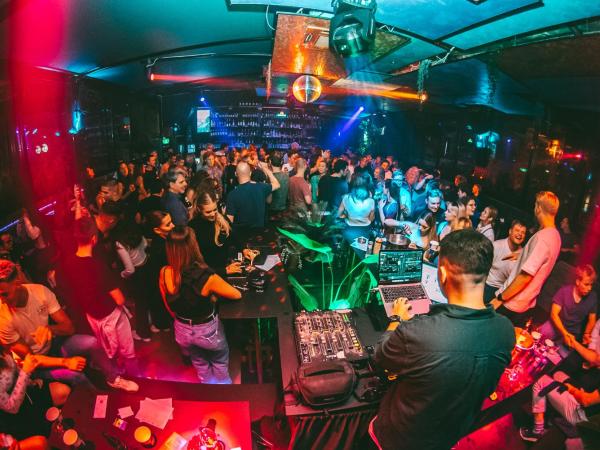 Chillout Hostel Zagreb : photo 1 de la chambre lit simple dans dortoir de 4 lits