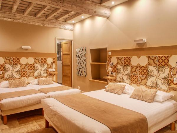 Hotel Boquier : photo 9 de la chambre chambre quadruple supérieure 