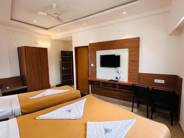 Sln Pride Boarding and Lodging : photo 2 de la chambre chambre triple deluxe