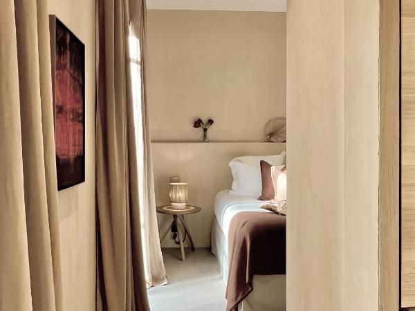 Toile Blanche : photo 3 de la chambre suite junior - vue sur jardin