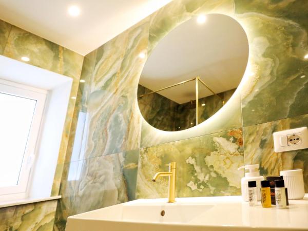 Teatro Suites Rooms : photo 10 de la chambre suite avec jacuzzi