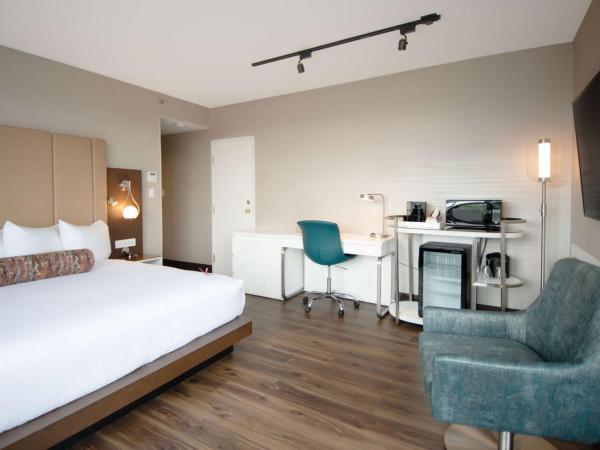 Coast Victoria Hotel & Marina by APA : photo 5 de la chambre chambre lit king-size supérieure