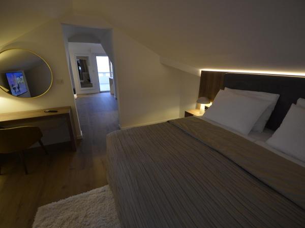 Suites Villa Ropuš : photo 8 de la chambre suite deluxe avec kitchenette - vue sur mer