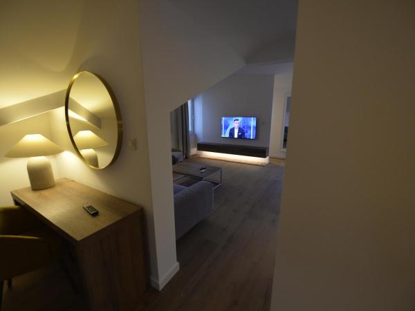 Suites Villa Ropuš : photo 6 de la chambre suite deluxe avec kitchenette - vue sur mer