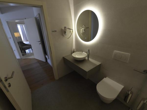 Suites Villa Ropuš : photo 10 de la chambre suite deluxe - vue latérale sur mer