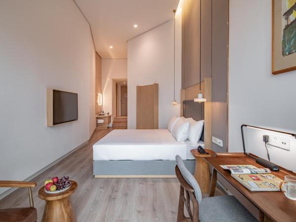 Wuyu Hotel - Chongqing Liangjiang Happiness Plaza : photo 6 de la chambre 180 degree panoramic king room