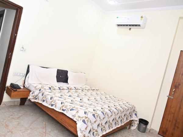 Hotel Moon Mahal : photo 3 de la chambre chambre familiale - vue sur montagne