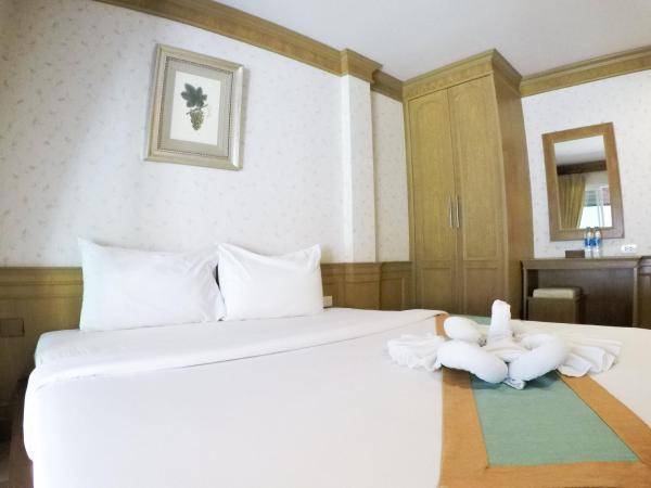 Rommanee Place : photo 1 de la chambre chambre double deluxe avec balcon