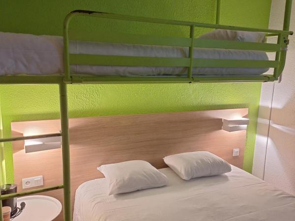 Brit Hotel Essentiel Tours Nord : photo 1 de la chambre chambre triple