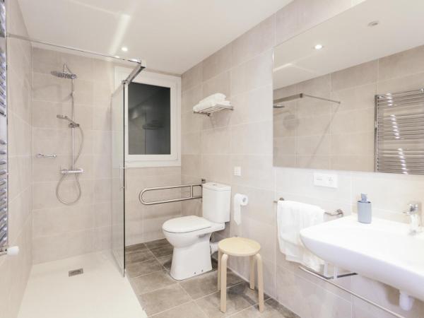 Pension Del Mar : photo 2 de la chambre chambre lits jumeaux avec salle de bains privative