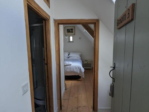 Regilbury court, Grooms house : photo 4 de la chambre chambre double avec salle de bains privative