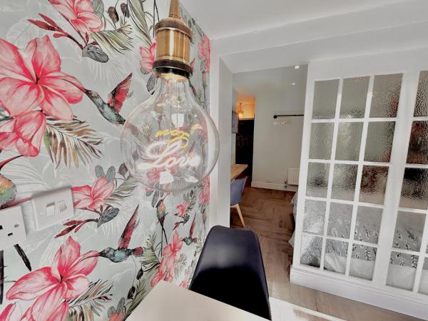 Rest Boutique Acton : photo 3 de la chambre appartement avec terrasse