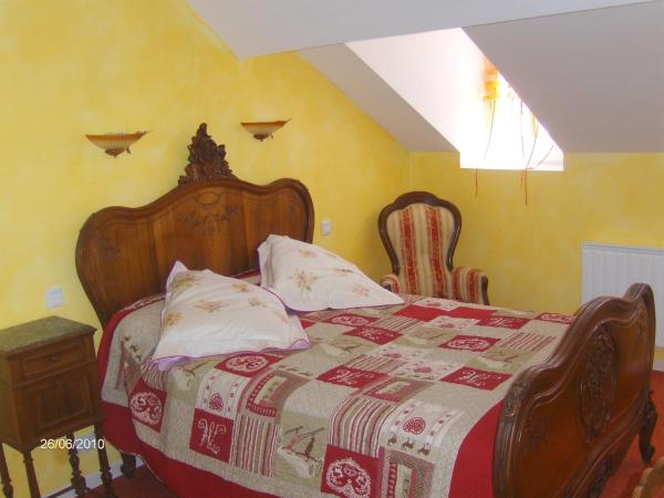 Au Pied du Chateau : photo 1 de la chambre chambre quadruple