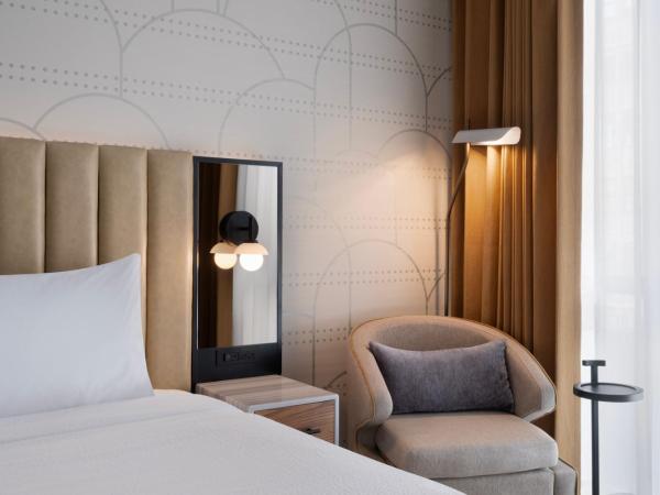 Courtyard by Marriott New York Manhattan / Soho : photo 4 de la chambre chambre lit king-size