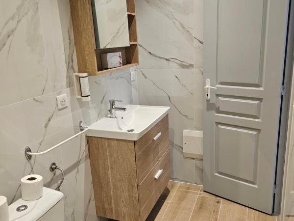 L'Escale : photo 4 de la chambre 101 room