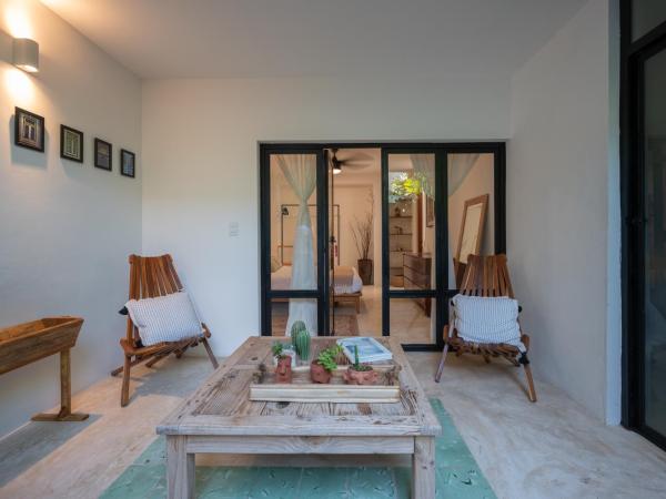 Casa Sirena - oasis en el centro histórico : photo 3 de la chambre villa - vue sur jardin