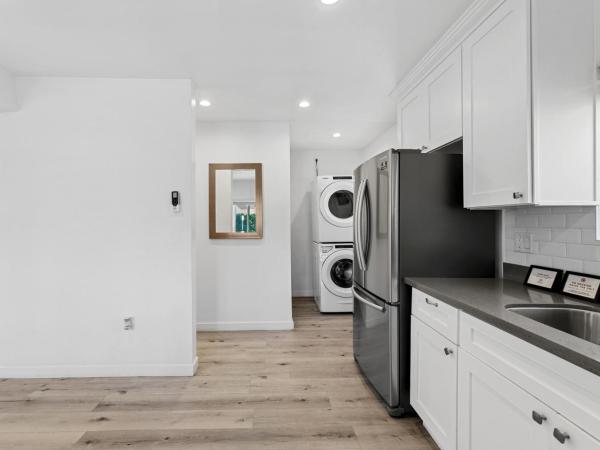 Muirfield Chic City Bungalow with Parking : photo 9 de la chambre chambre lit queen-size deluxe